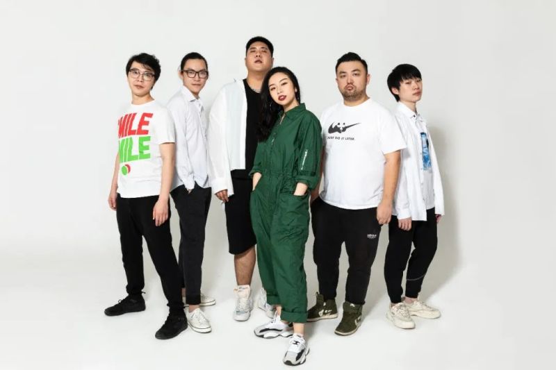 ファイル:Luckyblue 12.jpg