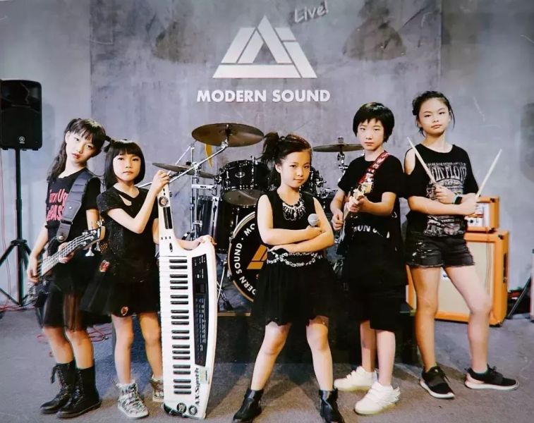 ファイル:Blackrats 11.jpg