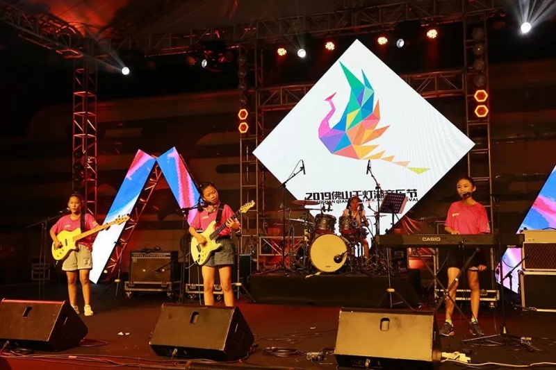 ファイル:Dcalfine 11.jpg