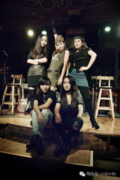 ファイル:Rockvivi 11.jpg