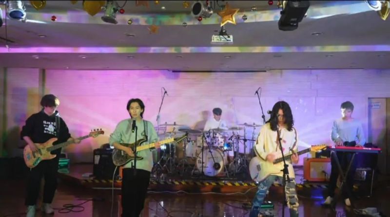 ファイル:Taaita 11.jpg