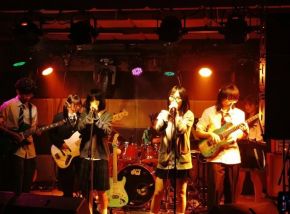 Xiaotuchongchong 11.jpg