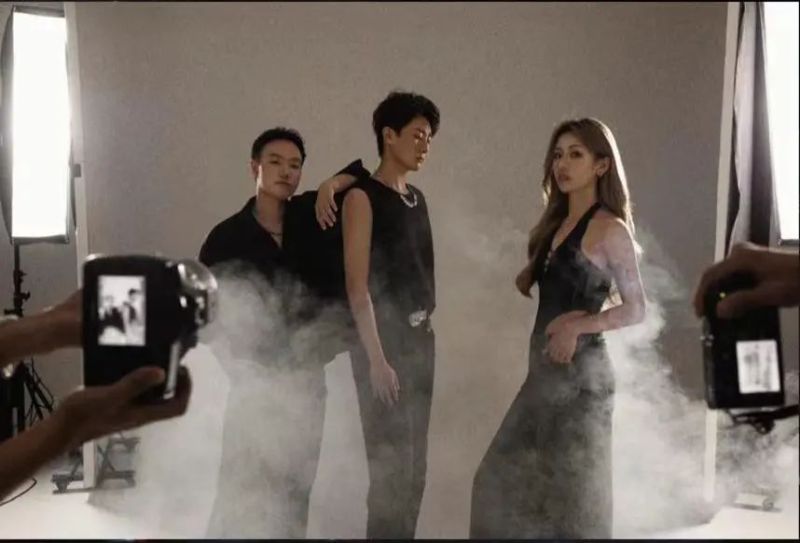 ファイル:Baisefengbao 11.jpg