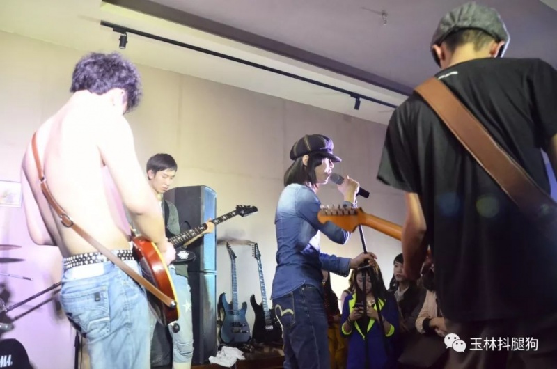 ファイル:Tianyiwufeng 11.jpg