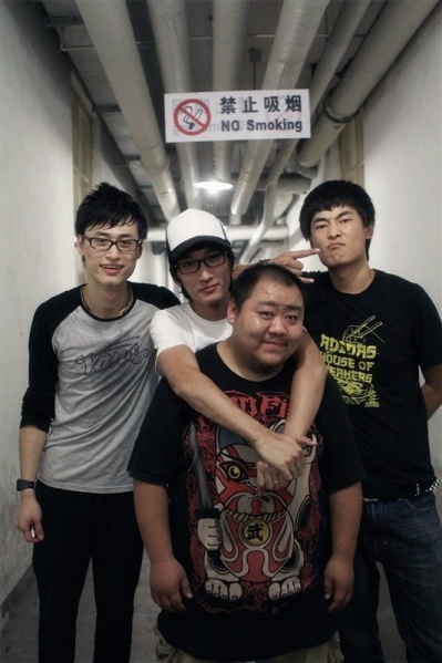 ファイル:Zhenhshi 12.jpg