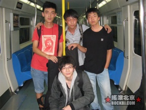 Fengkuangdouzi 11.jpg