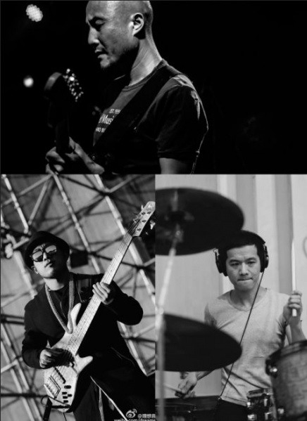 ファイル:9(blues) 11.jpg