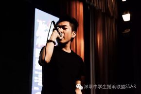 Televisionfoot 11.jpg