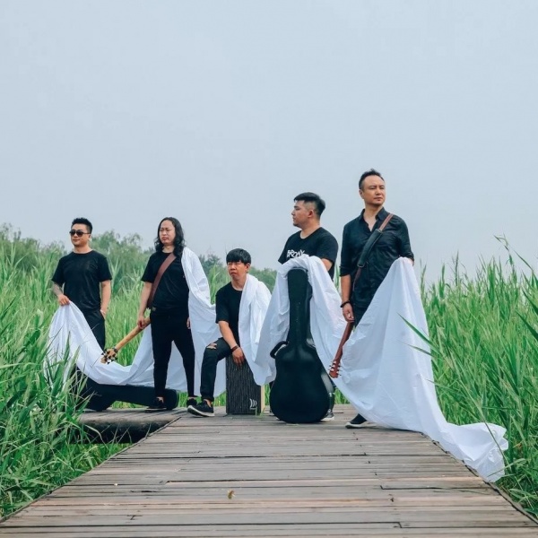 ファイル:Laqie 11.jpg