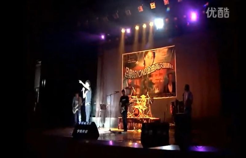 ファイル:Catch22(wuhanshi) 11.jpg