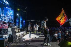 Di3zhongfangxiang 11.jpg